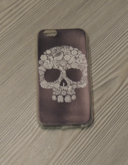 Case de iPhone 6 con Calavera - BaumMX